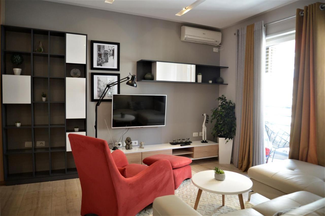Apartment Haris No.2 *